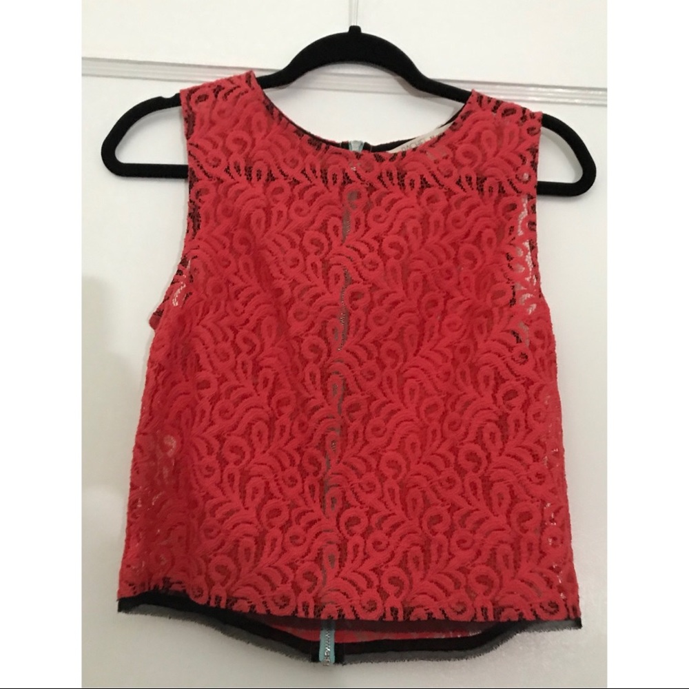 LACE RACHEL ROY CROP TOP